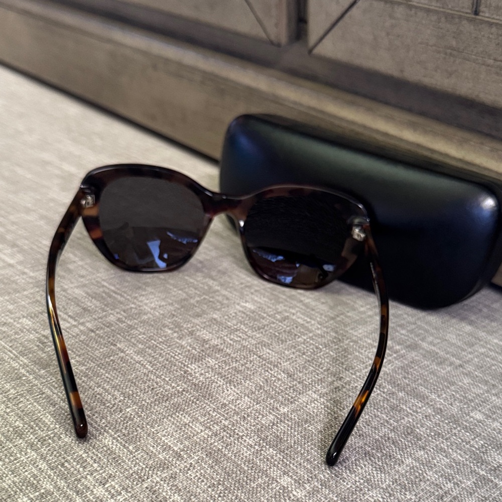Coach Women's Oxblood Tort Varsity Stripe Sunglasses with case - Picture 4 of 5